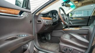 Lízing Sedan Maserati Quattroporte 2013