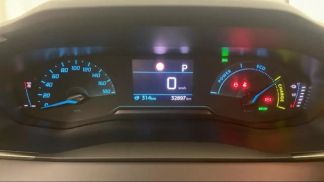 Lízing Sedan Peugeot 208 2022