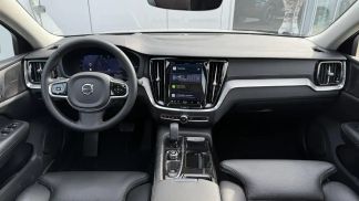 Lízing Sedan Volvo S60 2024