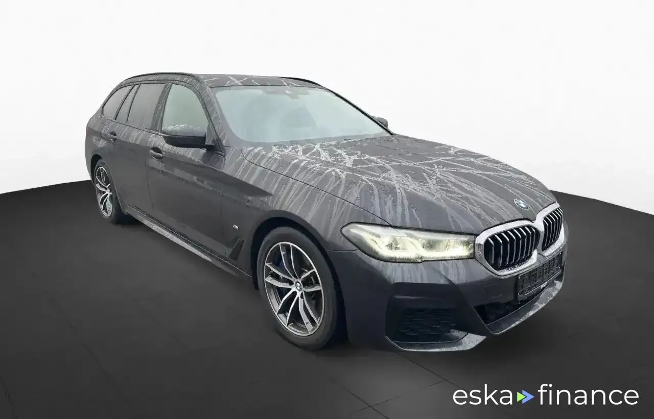 Finansowanie Wóz BMW 540 2020