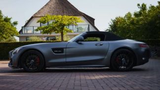 Financování Konvertibilní MERCEDES AMG GT 2018