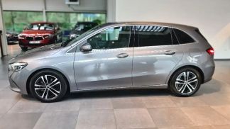 Lízing Hatchback MERCEDES B 200 2024