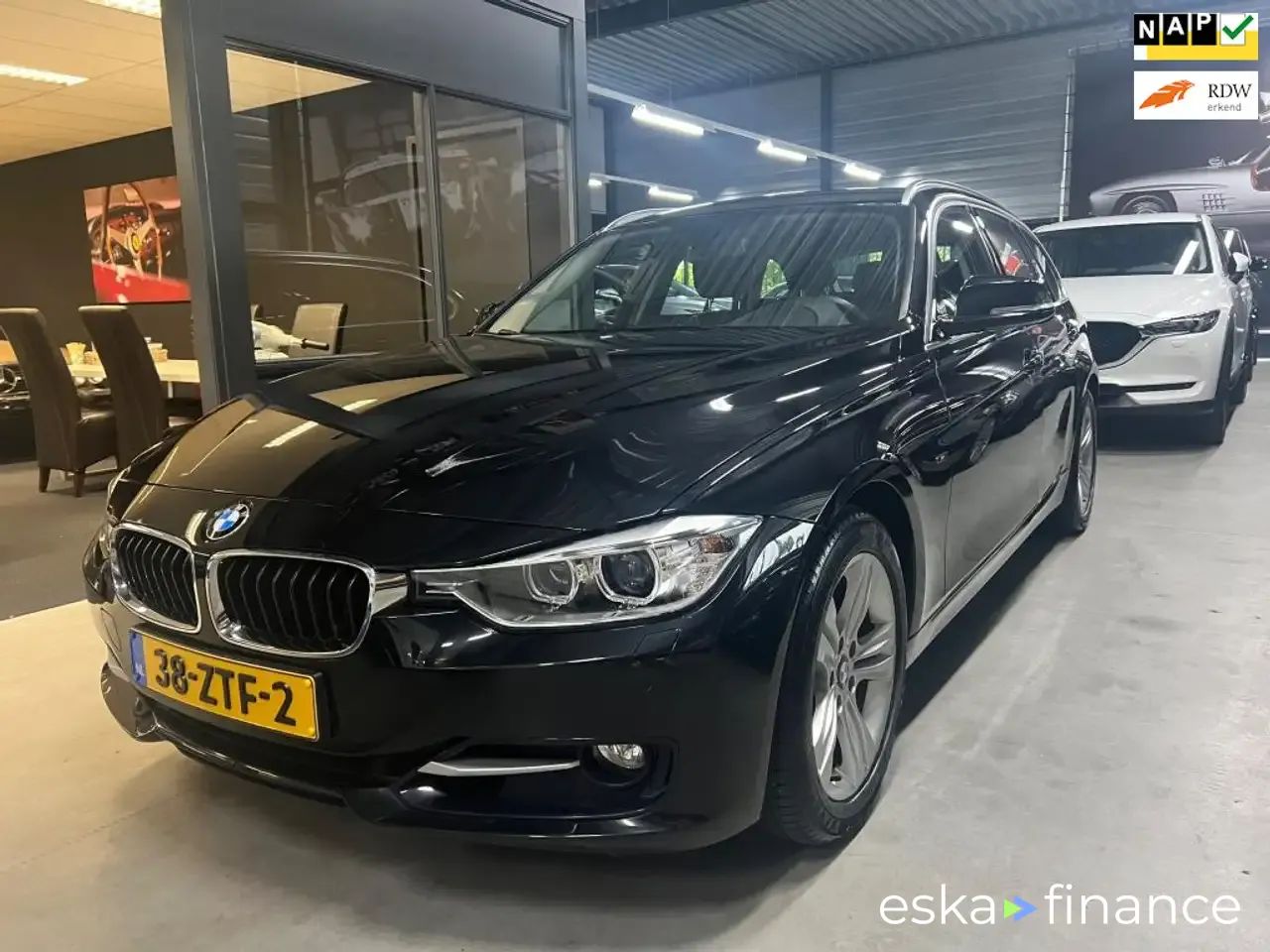 Finansowanie Wóz BMW 320 2013