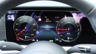Lízing Sedan MERCEDES E 300 2023