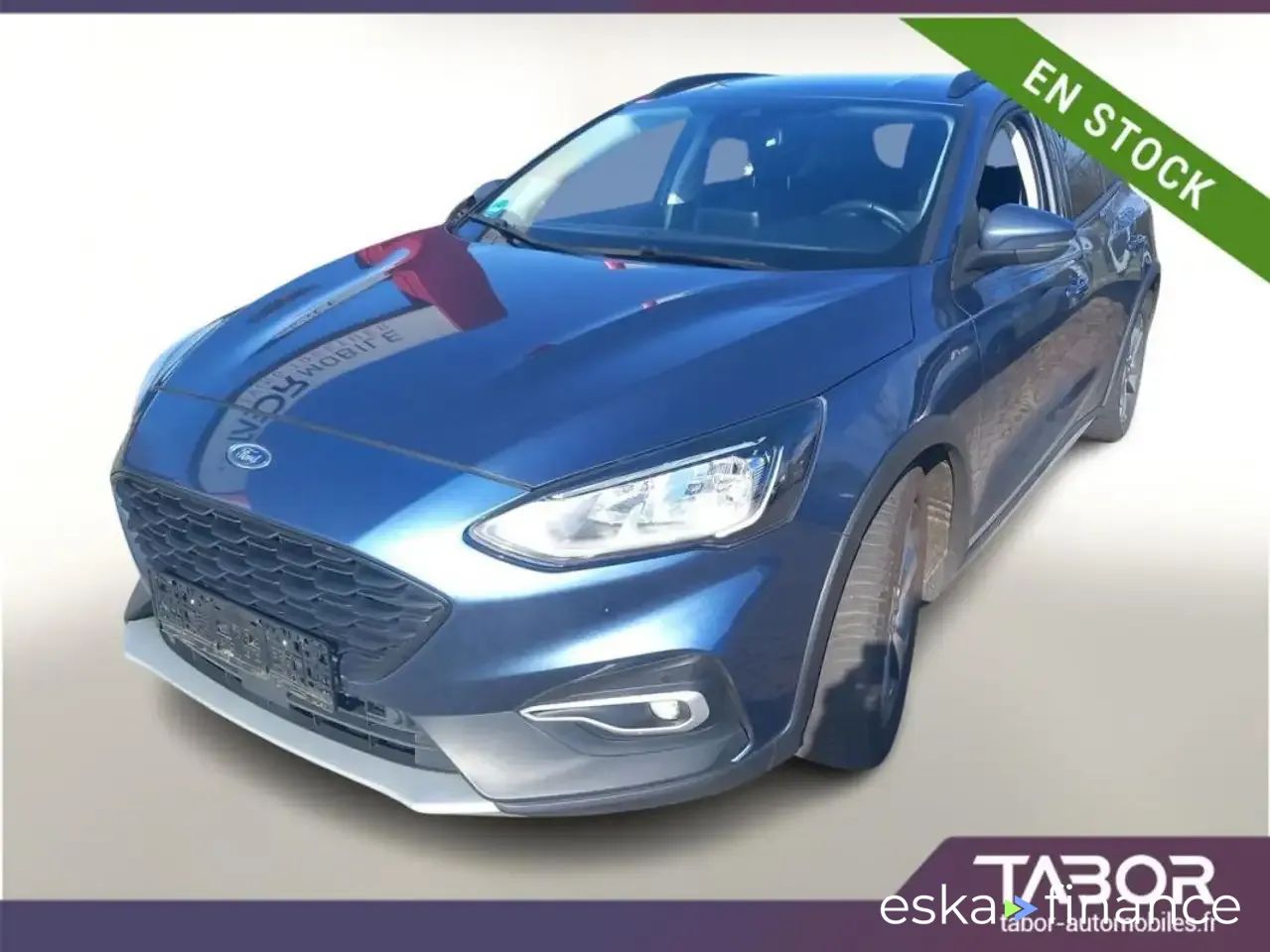 Lízing Sedan Ford Focus 2020