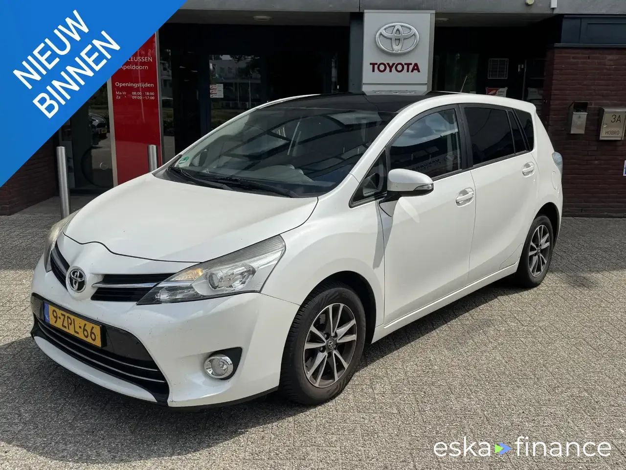 Finansowanie Hatchback Toyota Verso 2014