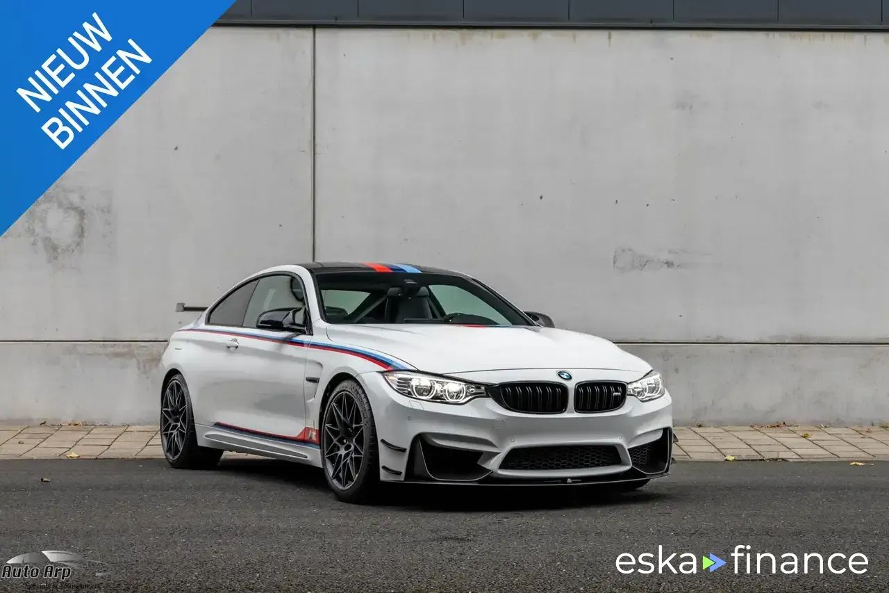 Lízing Kupé BMW M4 2017