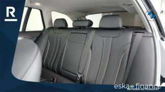 Lízing Kombi BMW 530 2018