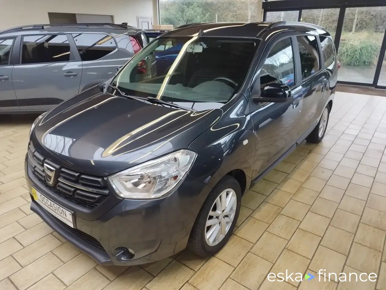 Financování Hatchback Dacia Lodgy 2020