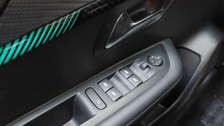 Lízing Hatchback Peugeot 208 2022