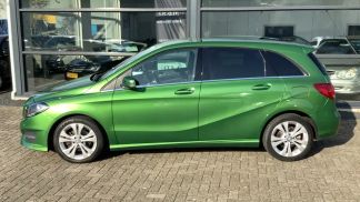 Lízing Hatchback MERCEDES B 180 2016