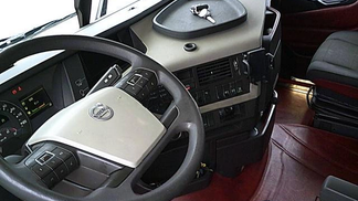 Finansowanie Ciągnik siodłowy Volvo FH 13 2019