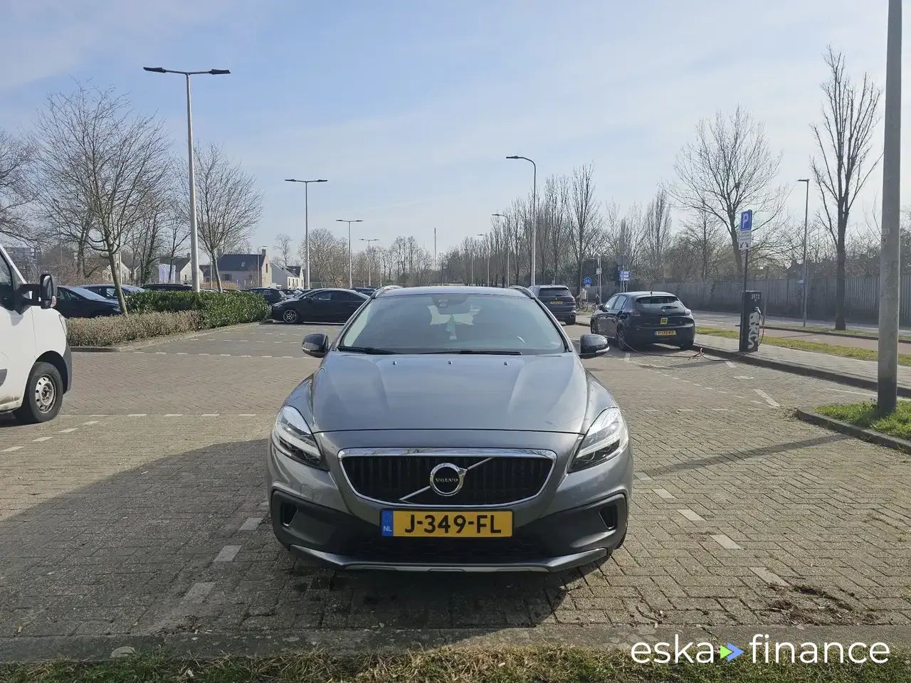 Lízing Sedan Volvo V40 Cross Country 2017