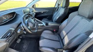 Lízing Hatchback Peugeot 3008 2018
