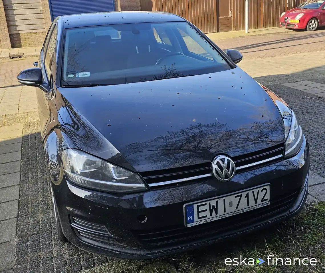 Lízing Sedan Volkswagen Golf 2014