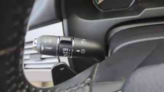 Lízing Sedan Jaguar XF 2012