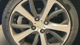 Lízing Hatchback Peugeot 208 2015