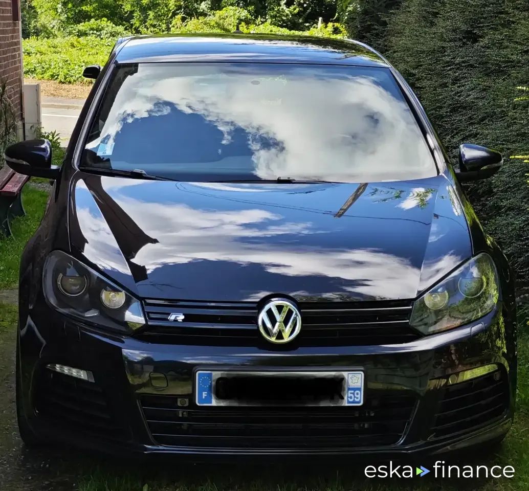 Lízing Van Volkswagen GOLF R 2011