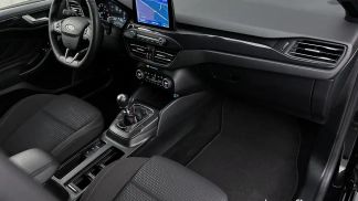 Leasing Hatchback Ford Focus 2021