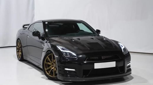 Nissan GT-R 2011