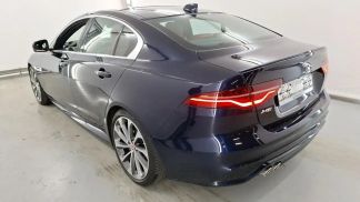 Lízing Sedan Jaguar XE 2021