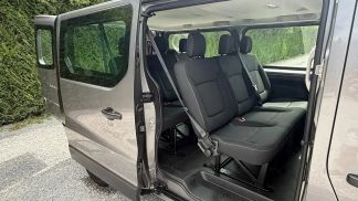 Lízing Hatchback Renault Trafic 2017