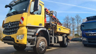 Finansowanie Specjalna ciężarówka Mercedes-Benz Arocs 2016