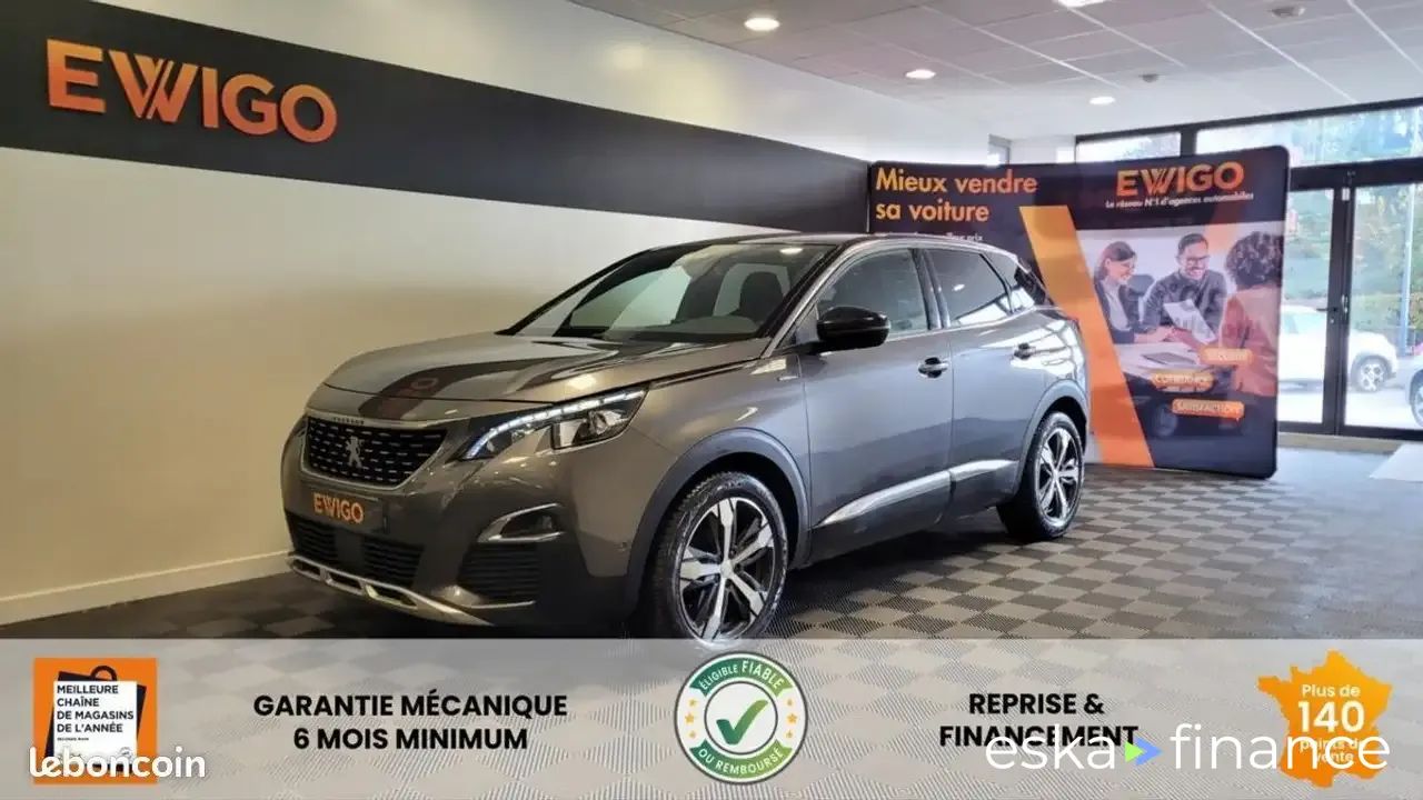 Lízing Hatchback Peugeot 3008 2019