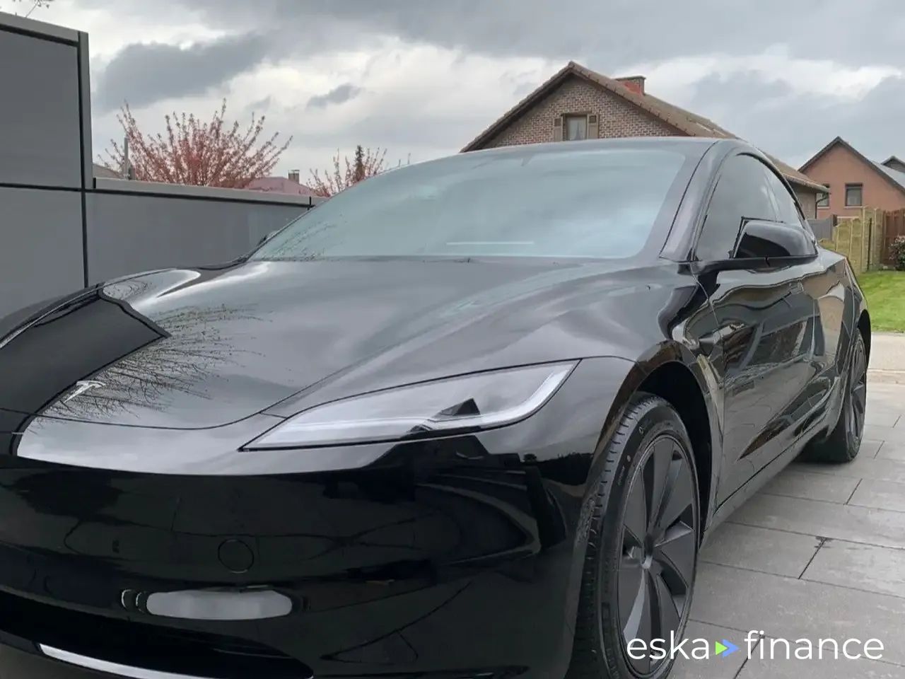 Lízing Sedan Tesla Model 3 2024