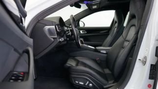 Lízing Sedan Porsche Panamera 2021