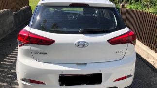 Lízing Sedan Hyundai i20 2016