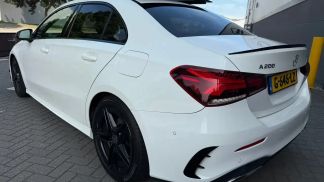 Lízing Sedan MERCEDES A 200 2019
