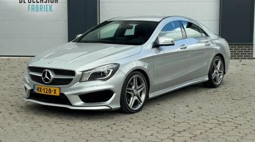 MERCEDES CLA 180 2016