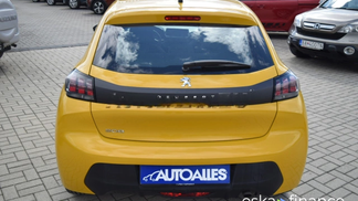 Lízing Hatchback Peugeot 208 2020