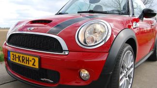 Financování Konvertibilní MINI John Cooper Works Cabrio 2010
