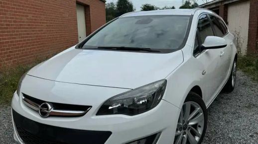 Opel Astra 2014