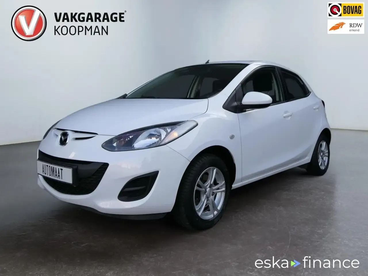 Financování Hatchback Mazda 2 2011