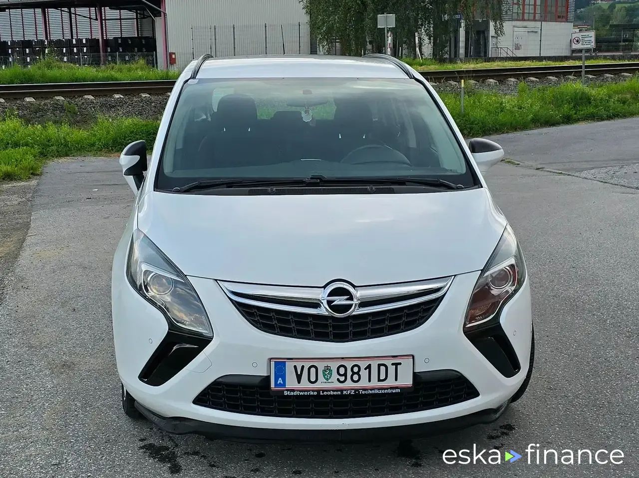 Finansowanie Hatchback Opel Zafira 2013