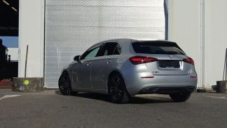 Lízing Hatchback MERCEDES A 180 2024