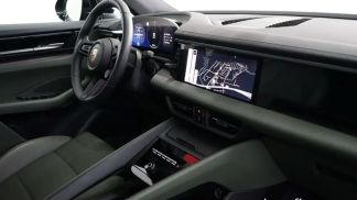 Lízing SUV Porsche Macan 2024