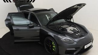 Leasing Sedan Porsche Panamera 2018
