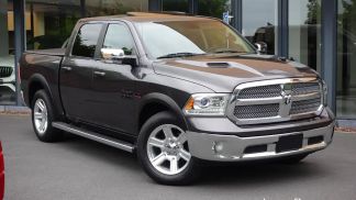 Finansowanie SUV Dodge RAM 2015