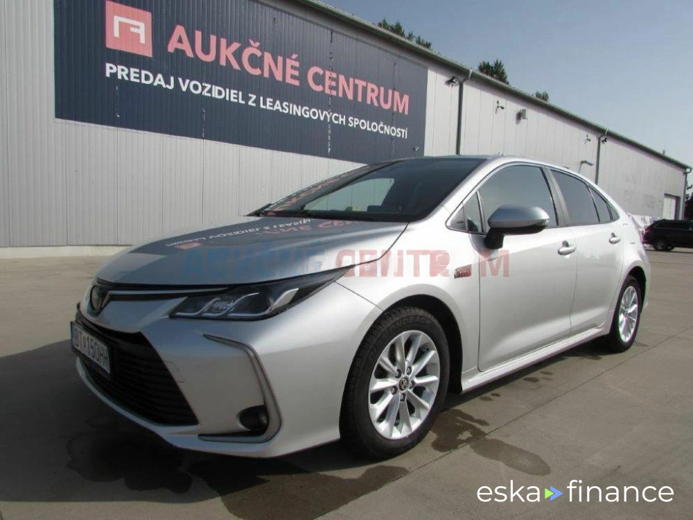 Finansowanie Van Toyota Corolla 2021