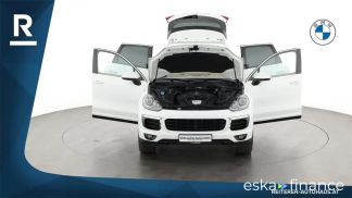 Leasing SUV Porsche Cayenne 2016