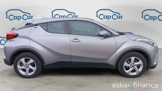 Leasing SUV Toyota C-HR 2017