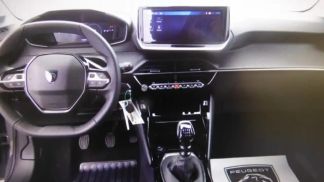Leasing Sedan Peugeot 208 2025