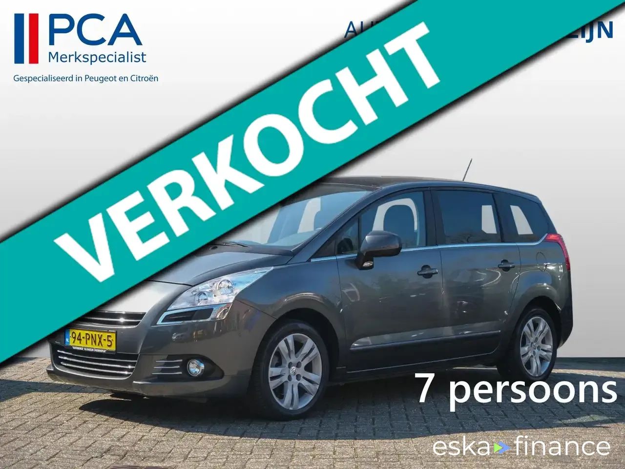 Financování Hatchback Peugeot 5008 2011