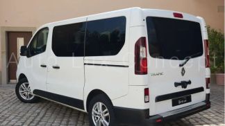 Lízing Hatchback Renault Trafic 2022