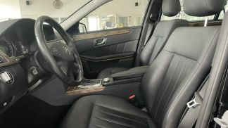 Lízing Sedan MERCEDES E 220 2010