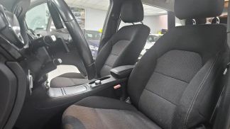 Financování Hatchback MERCEDES B 200 2013